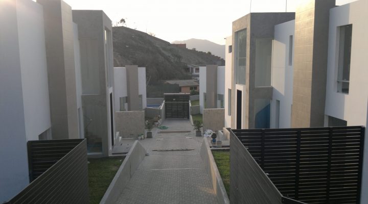 Modern Home Design | Lima, Peru